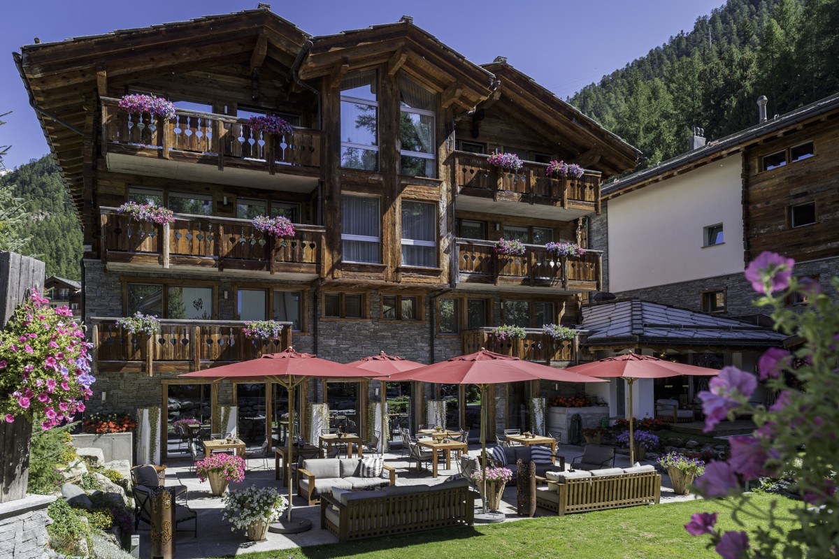 Bike Hotel Matthiol Zermatt | MTB bicycle friendly hotel in the Swiss Alps